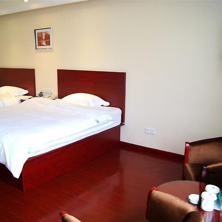 Greentree Inn Zhejiang Jiaxing Zhongan Business Hotel Экстерьер фото